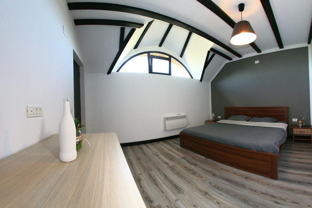 Hotel Casa Patru Anotimpuri à Dunavăţu de Jos Chambre photo