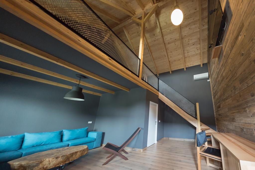 Hotel Casa Patru Anotimpuri à Dunavăţu de Jos Extérieur photo